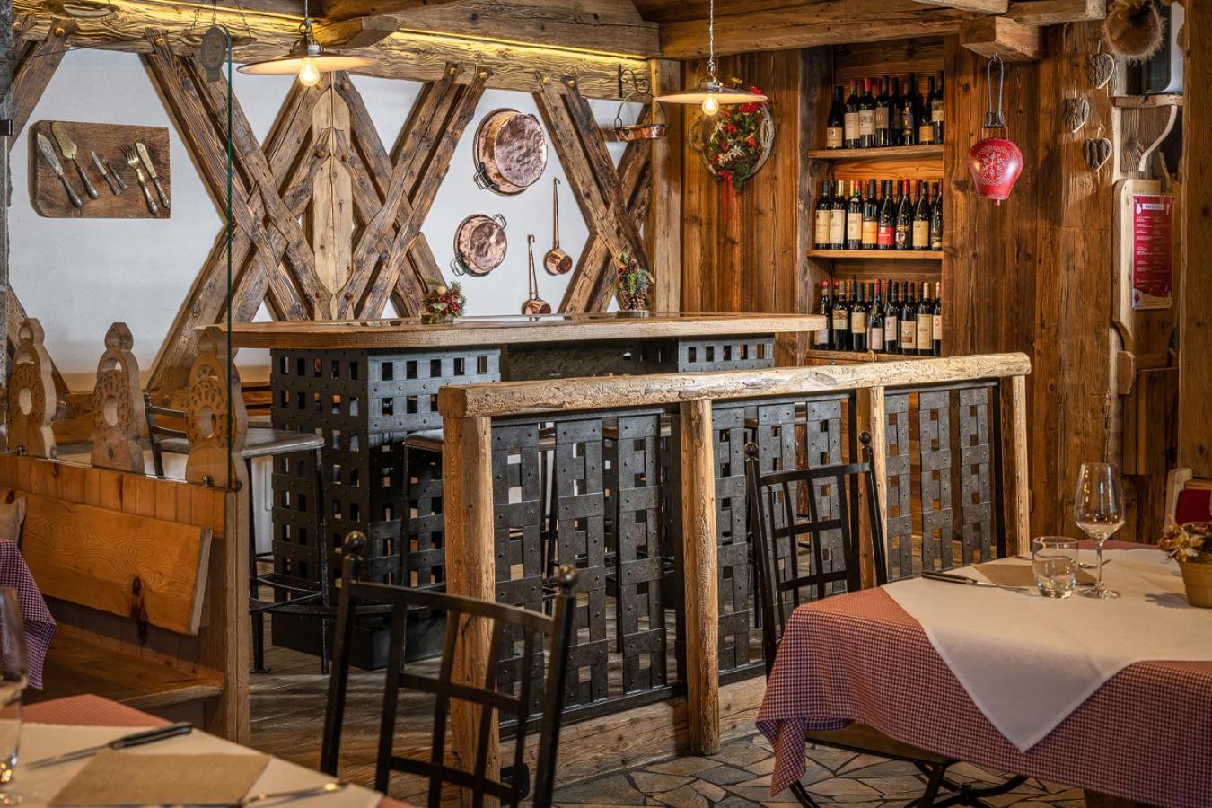 Garni Ladin Hotel Vigo di Fassa Buitenkant foto