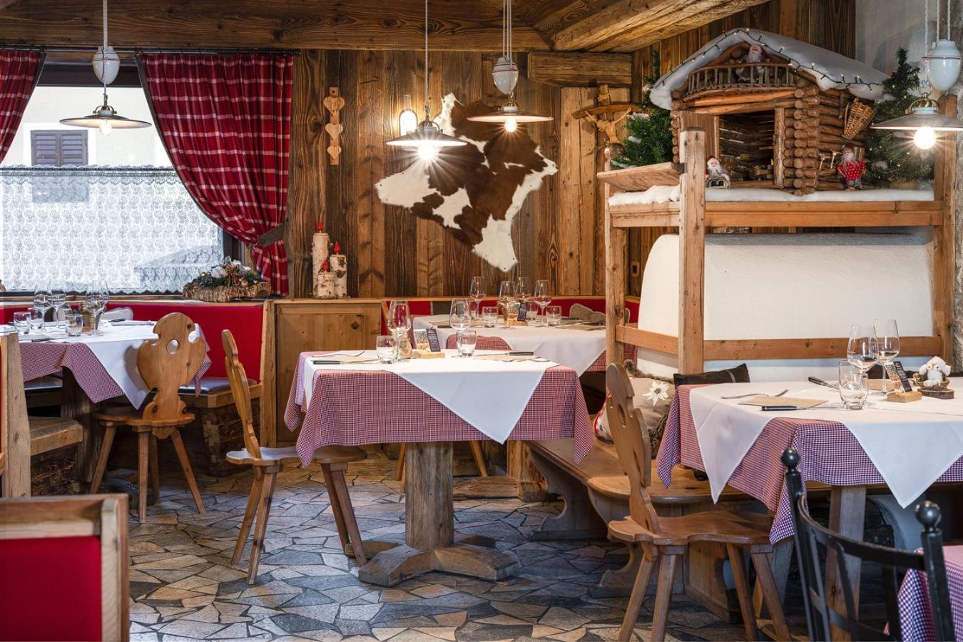 Garni Ladin Hotel Vigo di Fassa Buitenkant foto