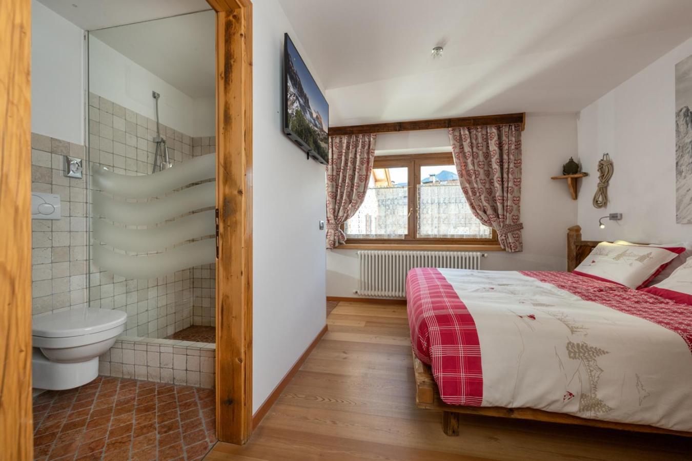 Garni Ladin Hotel Vigo di Fassa Buitenkant foto