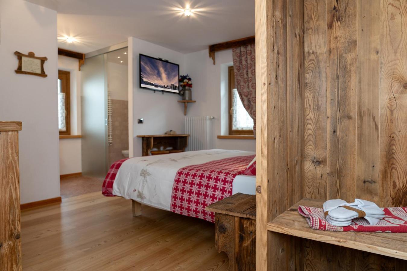 Garni Ladin Hotel Vigo di Fassa Buitenkant foto